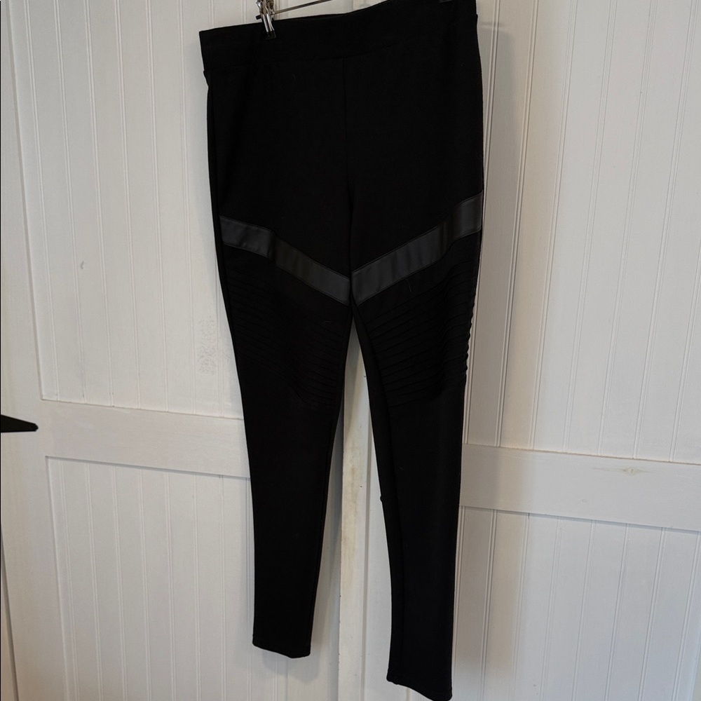 INC: Black Leggings with Leather look Accents size XL - Picture 3 of 7